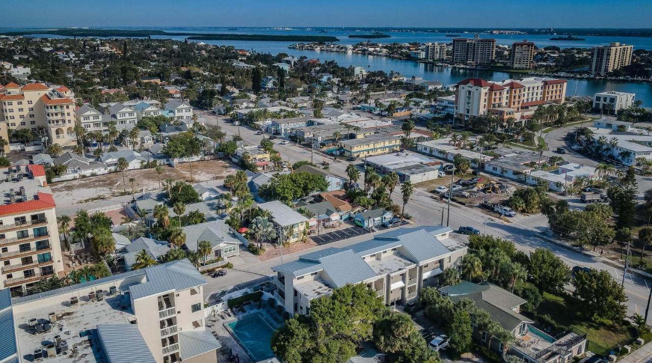 Fins Up In Clearwater Beach Exterior foto