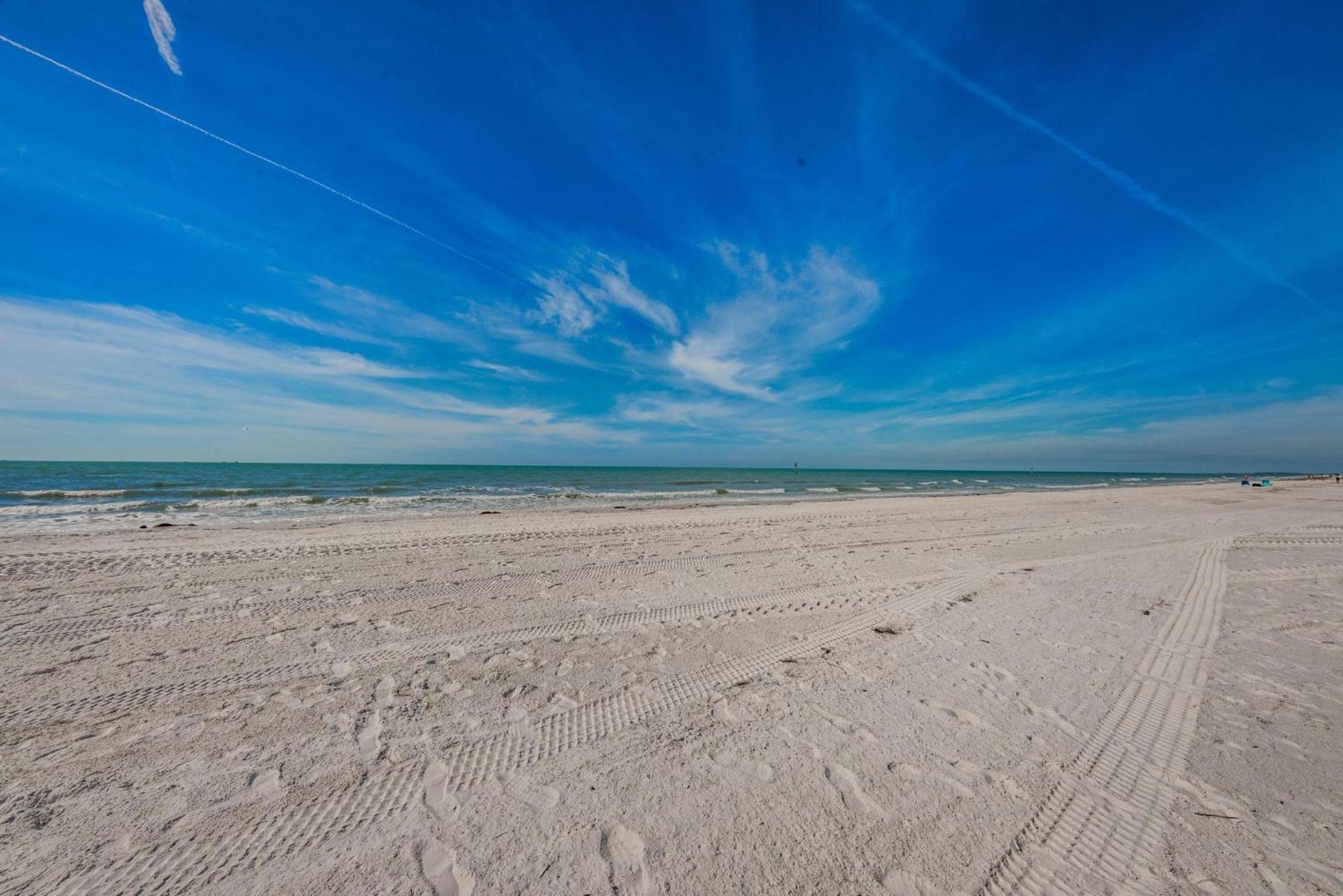 Fins Up In Clearwater Beach Exterior foto